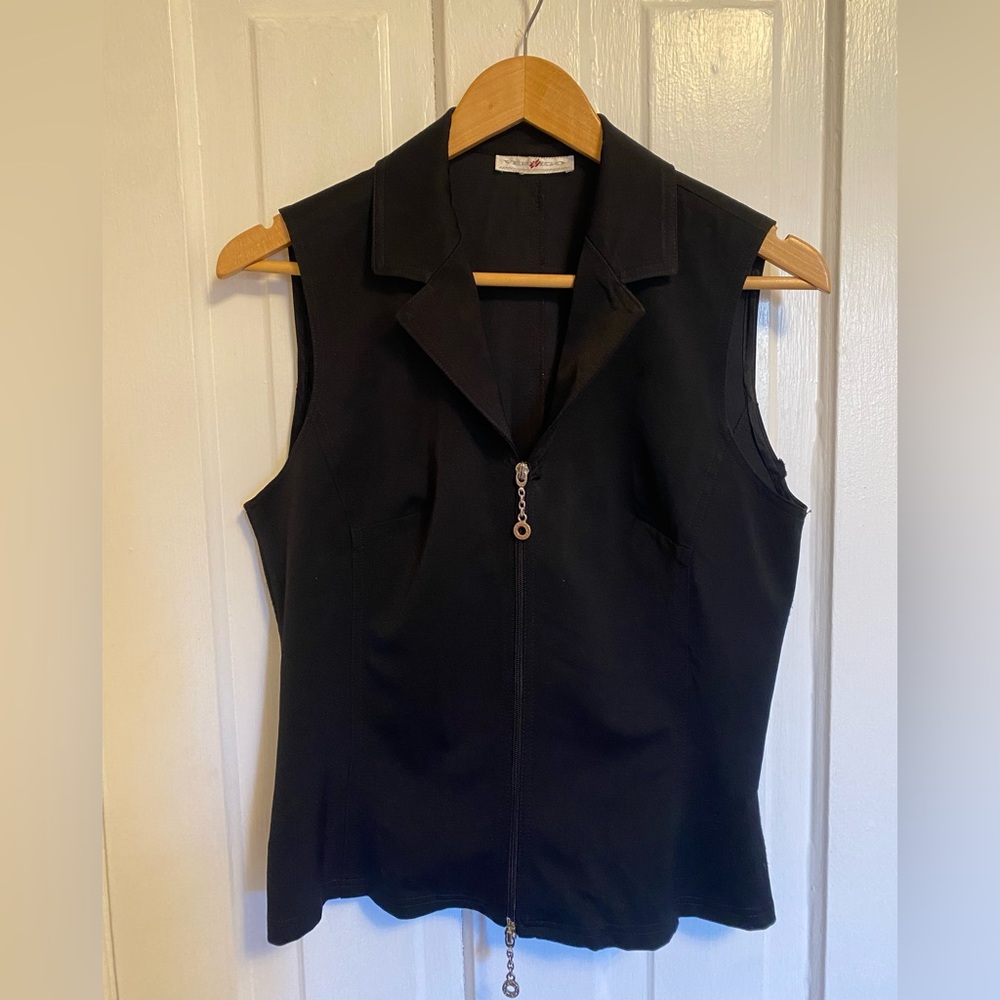 Vertigo Zip-Front Collared Vest- Black
